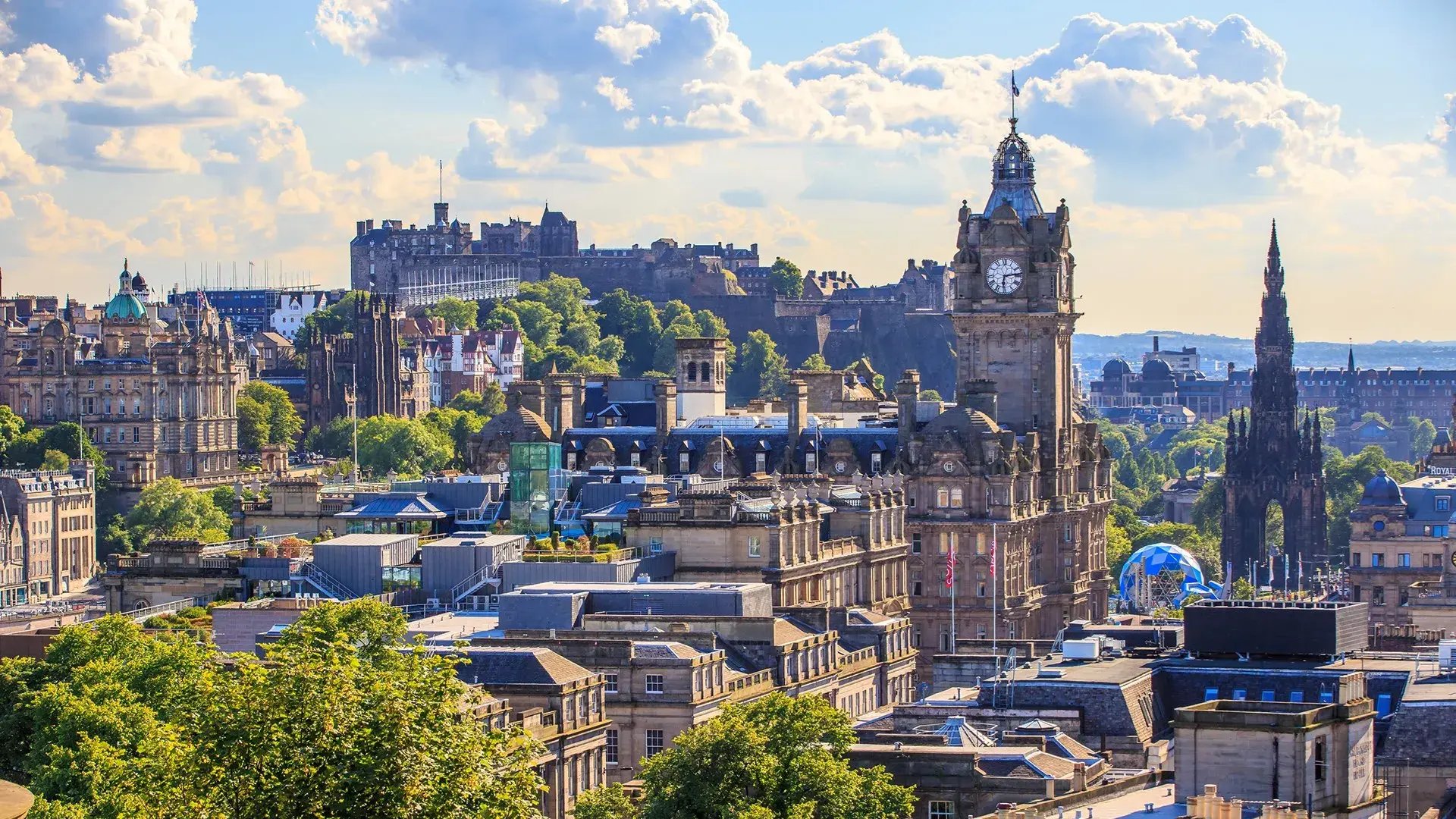 Edinburgh Sky Line