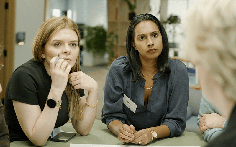 CEDR-Training-Delegates-in-a-workshop-scenario